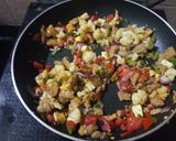 A picture of step 3 of Paneer Soya stuffed Veg Pockets.