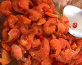 รูปขั้นตอนการทำที่ 3 ของ ยำกุ้งแห้งรสแซ่บ 🌶