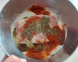 Foto del paso 5 de la receta: Bocata de lomo en manteca colorá con huevo frito