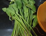 Foto langkah ke 2 dari resep Tumis Genjer Anti Pahit.