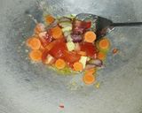 Foto langkah ke 2 dari resep Tumis jamur tiram telur.