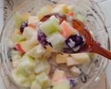 Foto langkah ke 4 dari resep Salad Buah Sehat.