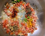 A picture of step 3 of Paneer bhurji.