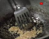 Foto langkah ke 1 dari resep Pastel goreng renyah isian bihun sayur.