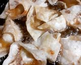 A picture of step 3 of Chicken Wontons 🥠.
