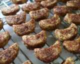 Foto langkah ke 8 dari resep Palm Cheese Cookies.