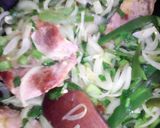 Foto del paso 7 de la receta: Filetes de cerdo encebollado con arroz al cilantro y apio