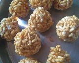 गुड़ मुरमुरे के लड्डू(Gud murmure ke laddu recipe in Hindi) रेसिपी चरण 6 फोटो