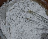Foto langkah ke 6 dari resep (Sourdough Discard) Banana Bread.