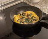 Foto del paso 6 de la receta Tortilla con boletus y espinacas