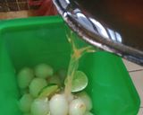 Foto langkah ke 5 dari resep Manisan Rambutan Merah Putih.