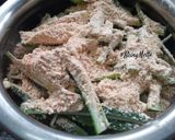 A picture of step 2 of Bhindi Fry.