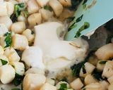 A picture of step 4 of Creamy Spaghetti with Scallops and Wild Garlic.