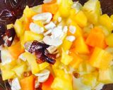 A picture of step 4 of Mango Custard.