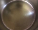Foto del paso 2 de la receta: Caldo de rape con merluza y Gambones