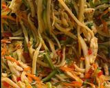 A picture of step 4 of Chinese Chicken Noodle Salad 鸡丝凉拌面.