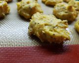 Foto del paso 5 de la receta: Galletitas saladas sin gluten(comes una y no paras😅)