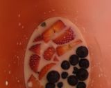 Foto del paso 1 de la receta: 🥛Batido fresa🍓🍓 y arándanos