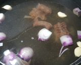 A picture of step 1 of Chicken Corn Soup !.