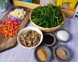 Foto langkah ke 2 dari resep Tumis Tongkol Pakis.