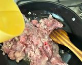 Foto langkah ke 2 dari resep Tumis ayam sawi.