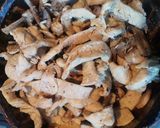Foto del paso 4 de la receta: Fajitas de pollo con champiñones y vino blanco