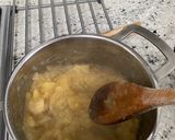 A picture of step 1 of Apple Crumble (Vegan).