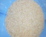 A picture of step 1 of Tuwon shinkafa.