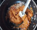 A picture of step 3 of Egg butter masala.