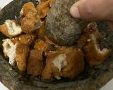 Foto langkah ke 4 dari resep Tahu Gejrot Asli Cirebon.