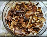 Foto del passaggio 1 della ricetta Coniglio ripieno di Funghi e Salsiccia al Forno