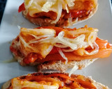 Foto del paso 11 de la receta: Tosta de calamares con sobrasada, pimientos y cebolla caramelizada