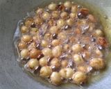 A picture of step 1 of Sooji halwa.
