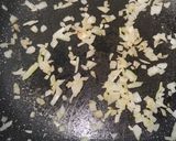 A picture of step 3 of Brown Rice Xoi Khuc (Eat Clean Version).