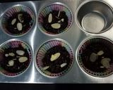 Foto langkah ke 3 dari resep Banana Muffin Double Chocolate.