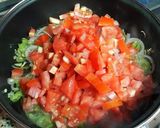 Foto del paso 4 de la receta Espirales en salsa de picadillo de tomates y hierbas aromáticas