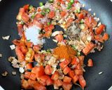 A picture of step 3 of Eggs Kejriwal.