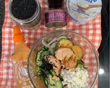Foto del paso 4 de la receta Ensalada de pepino y salmón estilo sushi