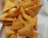 Foto del paso 4 de la receta: Doritos caseros con salsa de cheddar y verdeo 💣