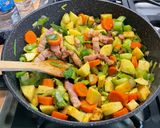 A picture of step 18 of Vegetable and Bacon Soup with Spices.