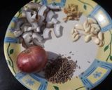 अंडा करी (anda curry recipe in marathi) रेसिपी स्टेप 1 फोटो 