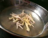 Foto langkah ke 1 dari resep Sup Ceker Ayam Kuah Bening.