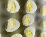 Foto del paso 2 de la receta: Huevos de codorniz rellenos