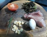 A picture of step 1 of Chicken haam chhoy soup.