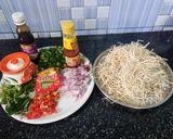 பிளேன் முட்டை நூடுல்ஸ் (Plain muttai noodles recipe in tamil) ரெசிபி ஸ்டேப் 1 புகைப்படம்
