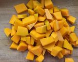 A picture of step 1 of Pumpkin Raita.