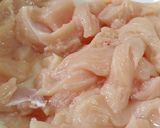 A picture of step 1 of Chicken fajita pizza.