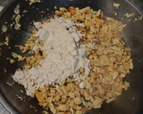 Foto del paso 4 de la receta: Croquetas de pollo (o de lo que te haga feliz)