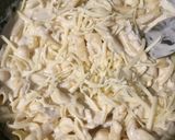 Foto langkah ke 5 dari resep Chicken Penne Alfredo Casserole.