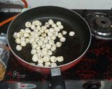 A picture of step 1 of Healthy Namkeen.